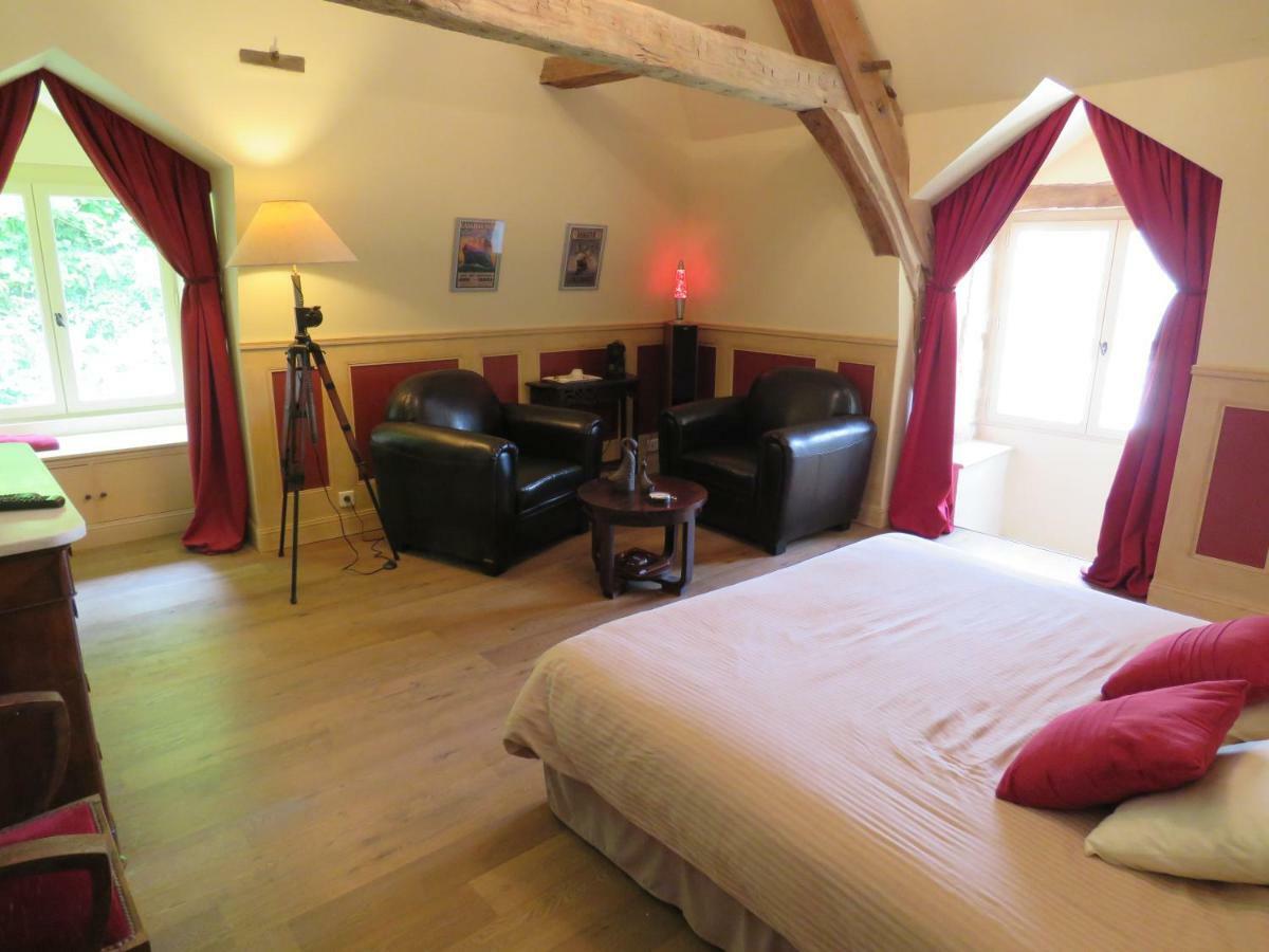 Chateau De Gaubert Bed and Breakfast Terrasson Εξωτερικό φωτογραφία